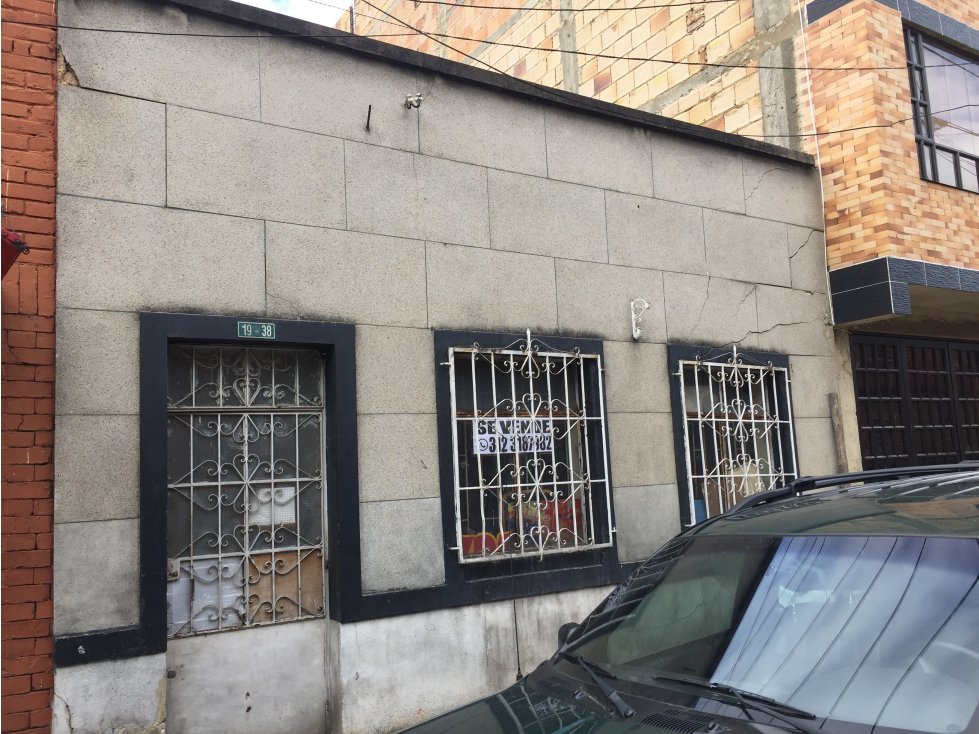 SE VENDE CASA BARRIO LA GRAN COLOMBIA