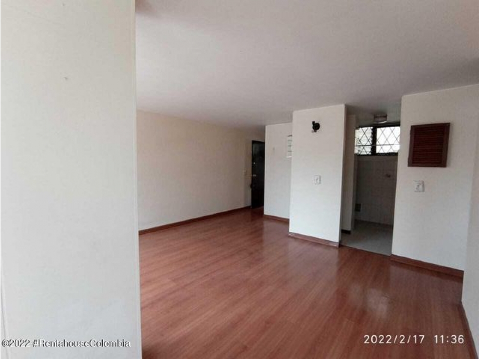 Apartamento en Venta en Spring22-1956 C.O