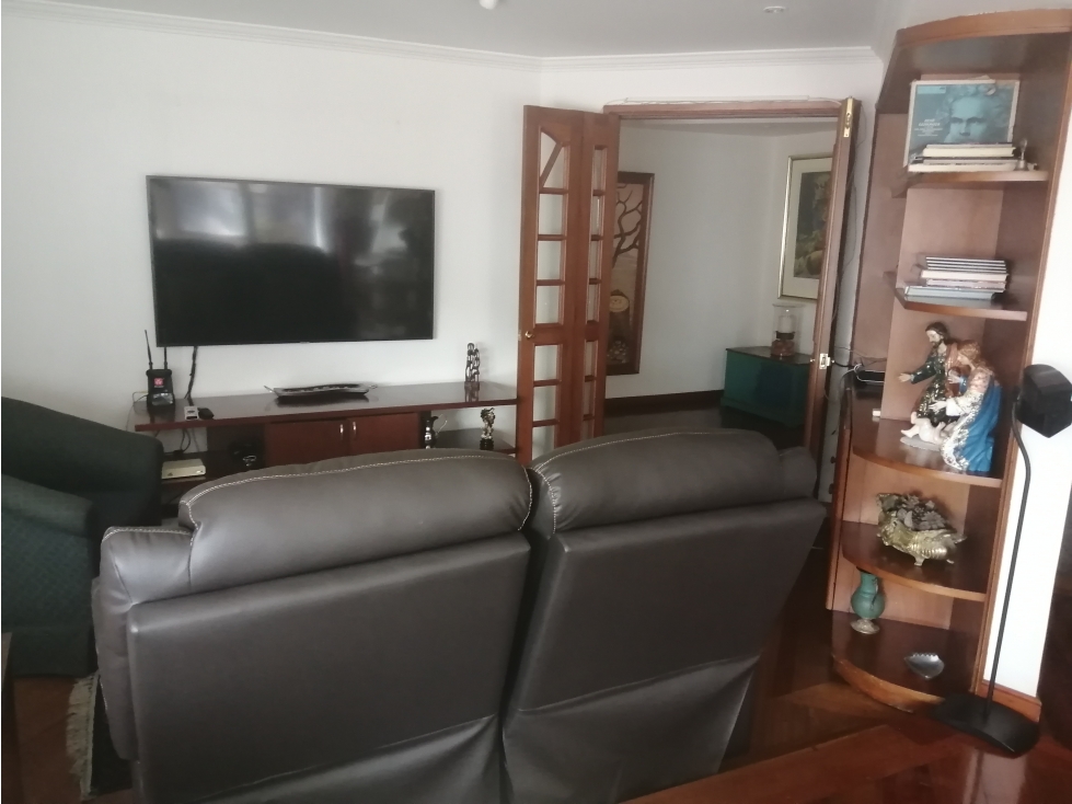 VENDO ARRIENDO APARTAMENTO CHICO ALTO MF56