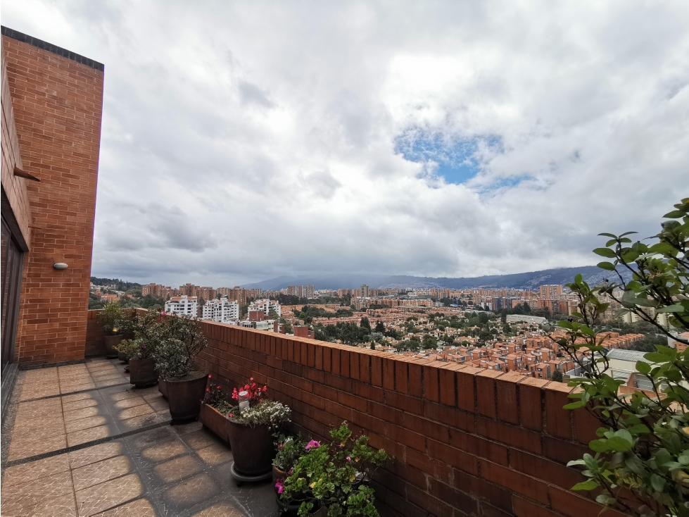 Apartamento Dúplex en Venta en Altos de Suba Bogotá