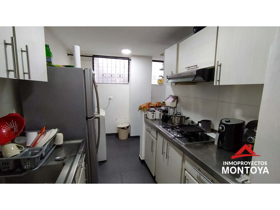 Apartamento de 100 m² sobre la Carrera 5 con 16, Centro de Pereira