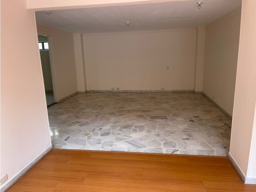 VENDO PENTHOUSE EN SANTA TERESITA, CALI