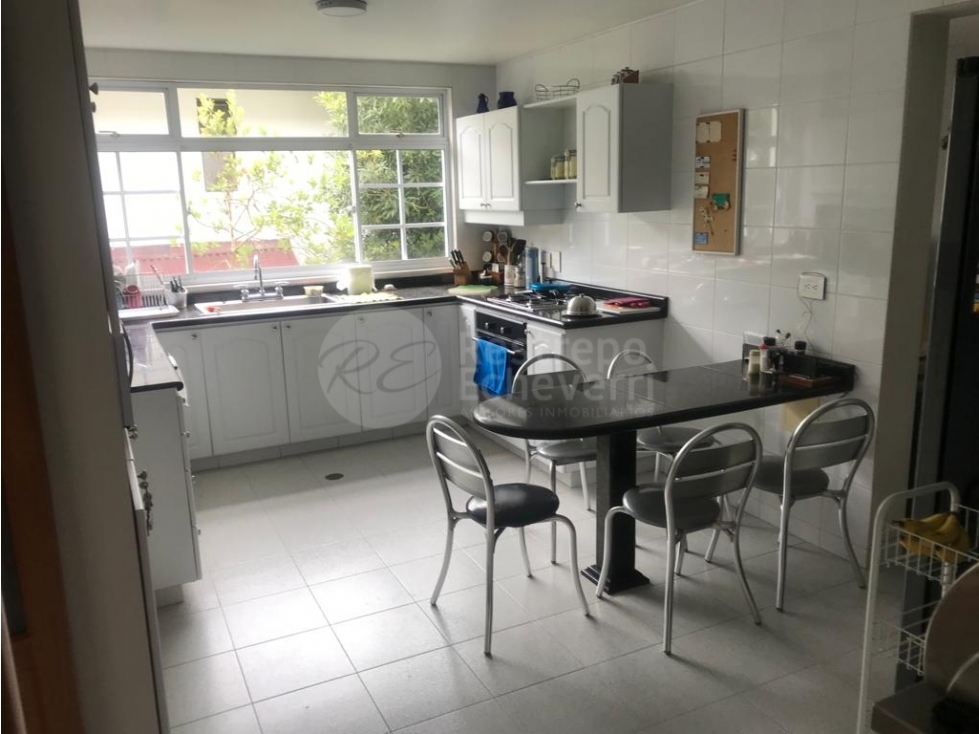 Vendo casa en conjunto, barrio El Trébol, Manizales