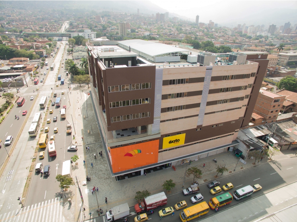 Local Excelente en Zona Comercial en Medellín