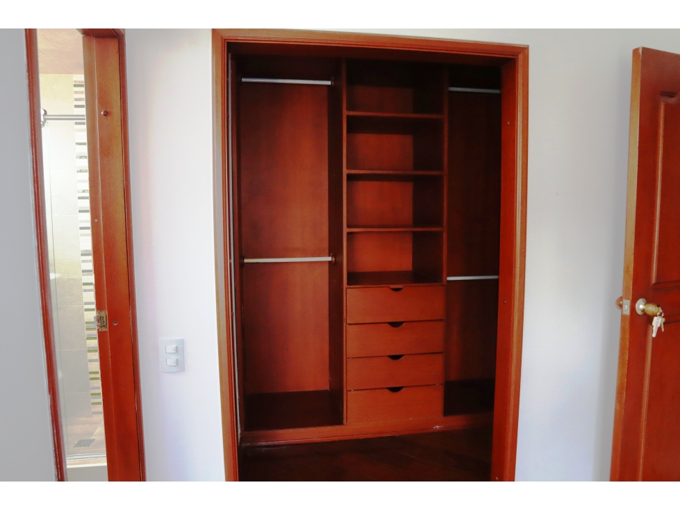 SE VENDE APARTAMENTO EN GRATAMIRA BOGOTA