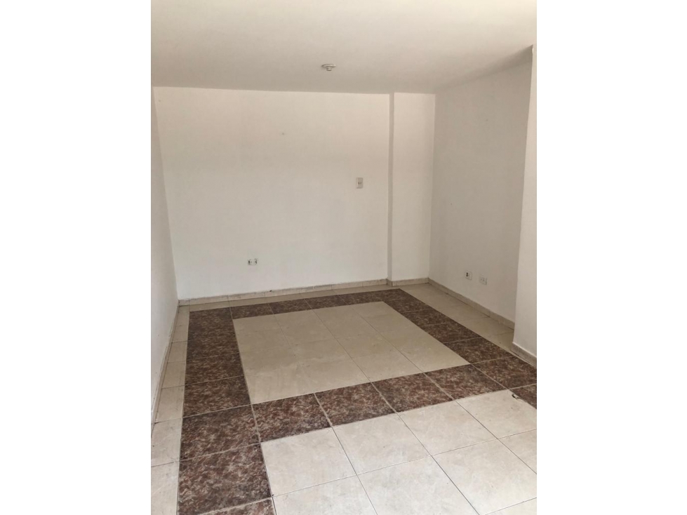 ALQUILER APARTAMENTO GUAYACANES 1ER PISO