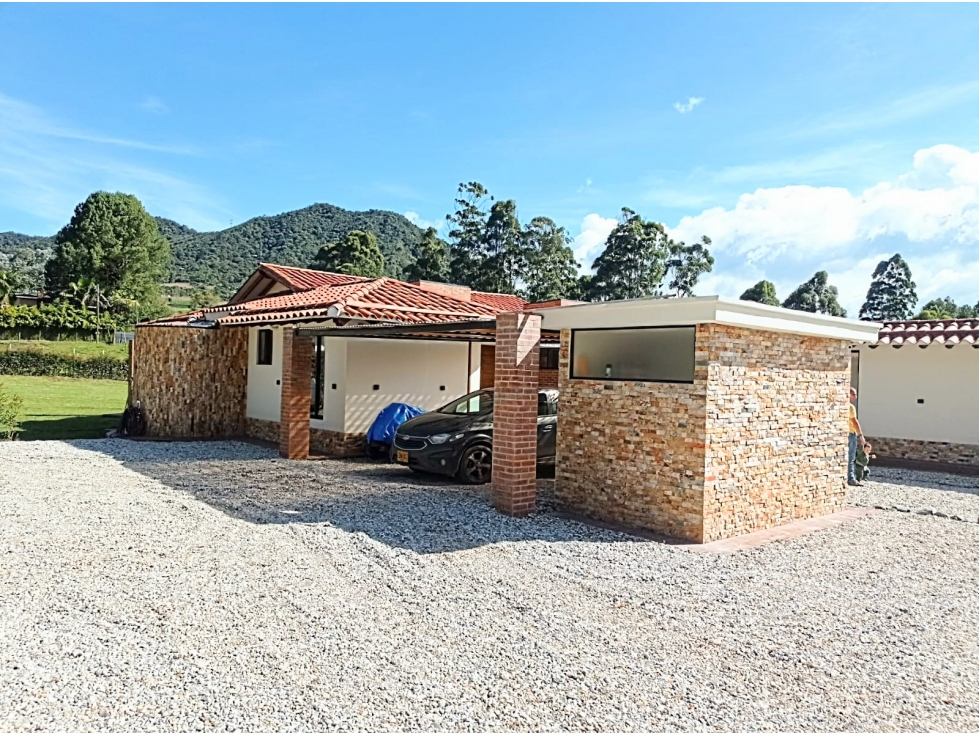 Casa Campestre en Venta Canada Carmen Viboral Rionegro