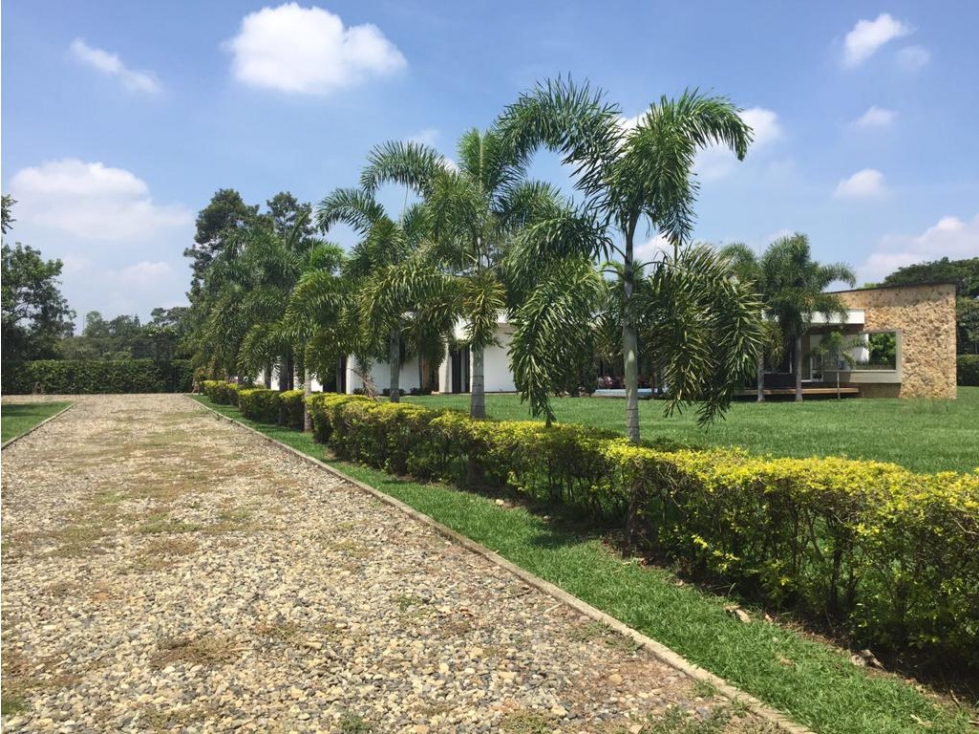 Venta casa campestre Jamundi con espacios unicos