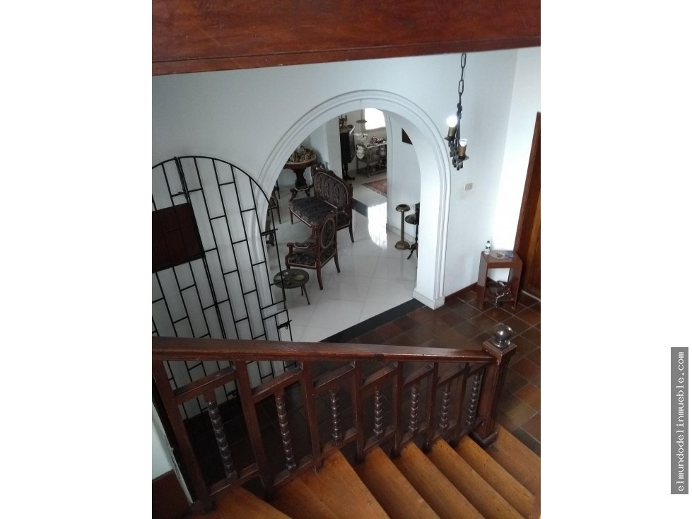 VENDO  CASA EN CONSERVACIÓN EN PALERMO BOGOTÁ