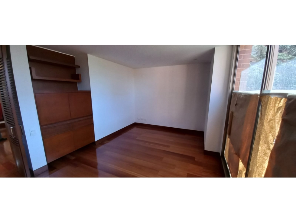 VENTA APARTAMENTO SANTA BARBARA PARA ESTRENAR UNICENTRO PISO 11