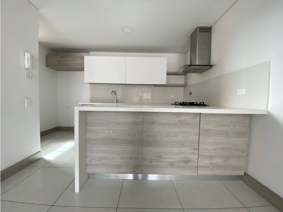 APARTAMENTO EN VENTA ENVIGADO - LA INTERMEDIA P10