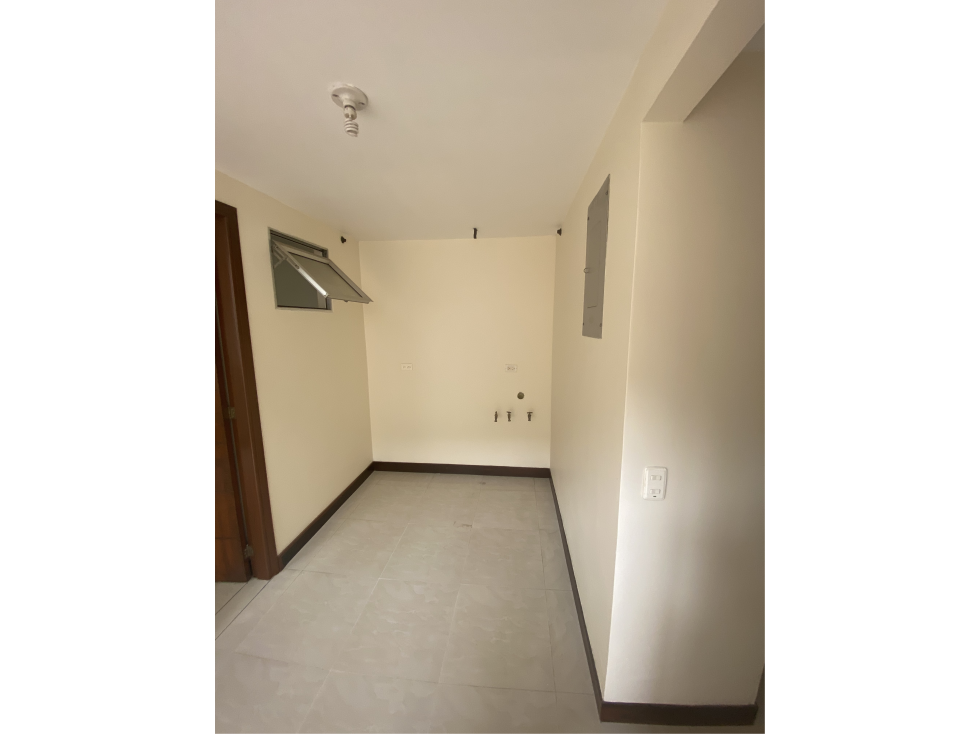 Se VENDE CASA en SABANETA, Sector VEREDA SAN JOSÉ.