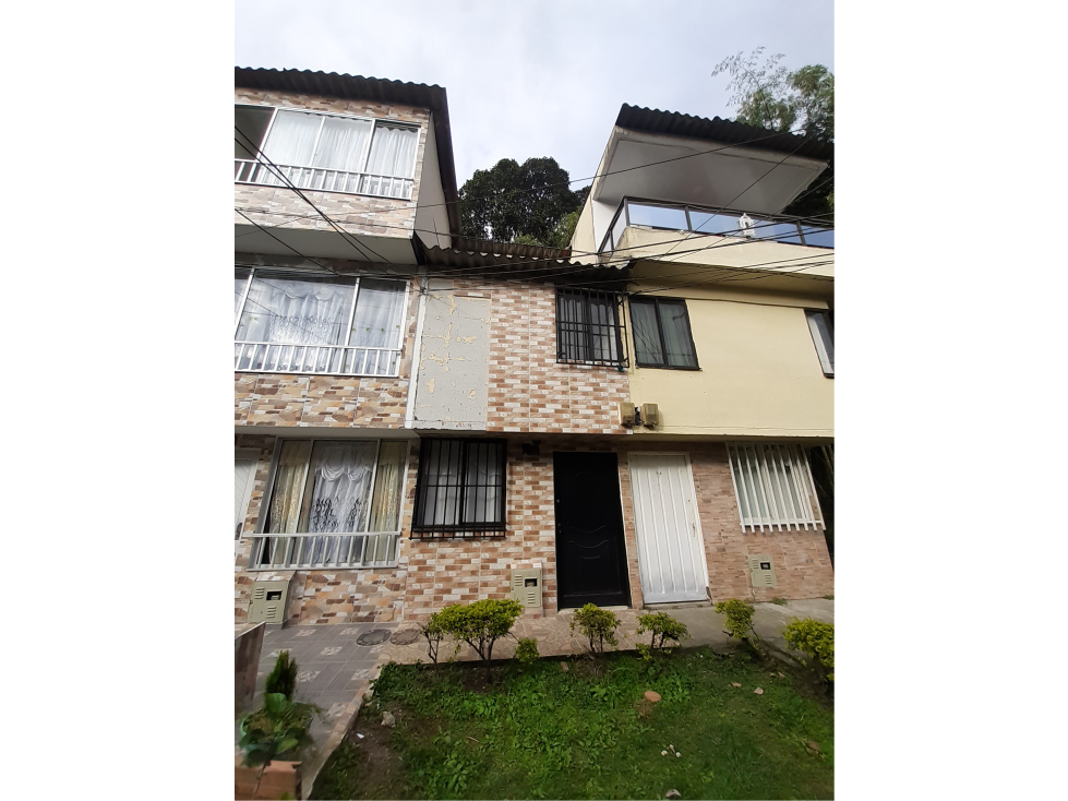 CASA EN VENTA BOSQUES DE LA ACUARELA-DOSQUEBRADAS