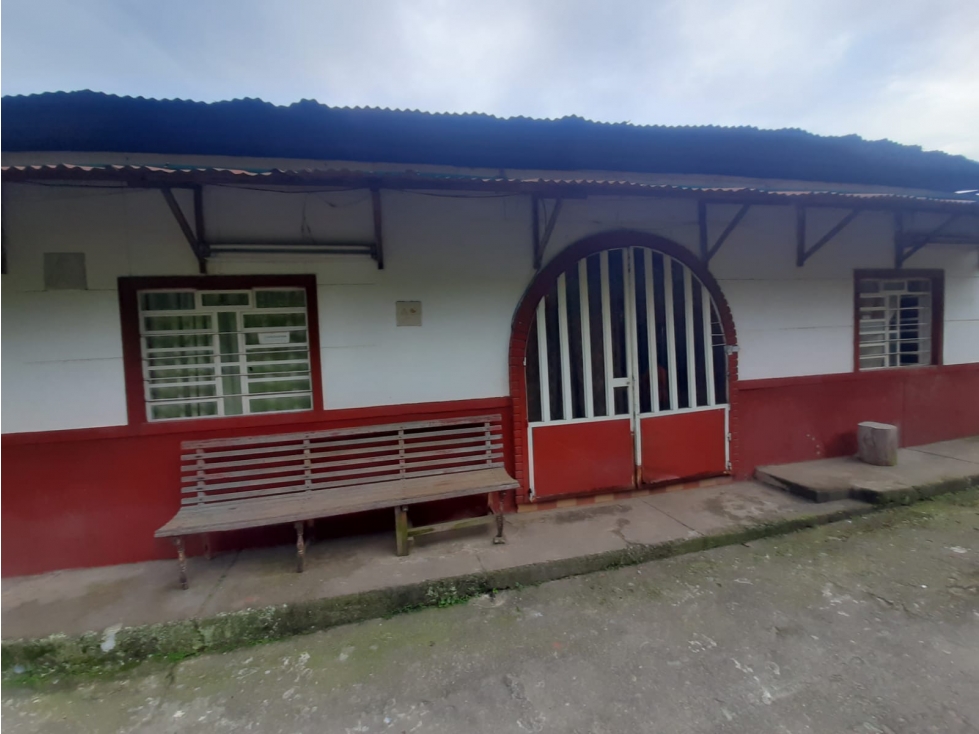 Se Vende Finca En La Y De Calarcá Quindío.