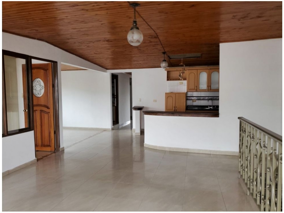 Se vende Casa en Barcelona Quindío