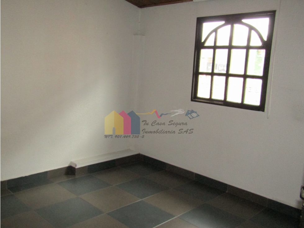 ARRIENDO CASA 2° Y 3° PARA USO INSTITUCIONAL SOACHA