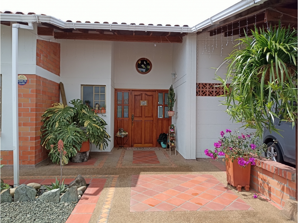 Vendo hermosa casa campestre en Condina