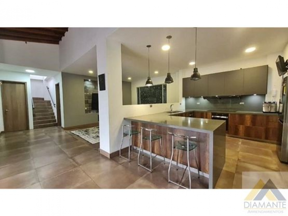 Casa en Arriendo y Venta La Tablaza La Estrella