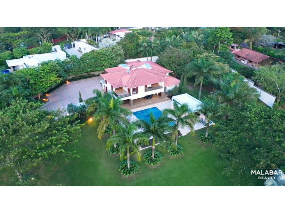 Casa campestre en Venta/Renta en Pereira - Cerritos