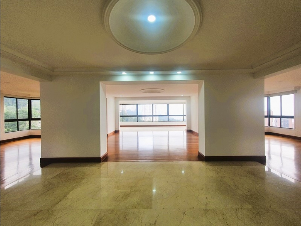 Venta apartamento en El Tesoro - Poblado