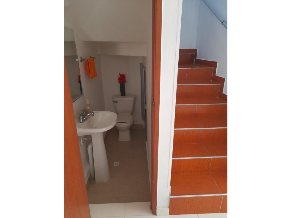 VENDO CASA ESQUINERA ALFAGUARA JAMUNDI W6720553EL