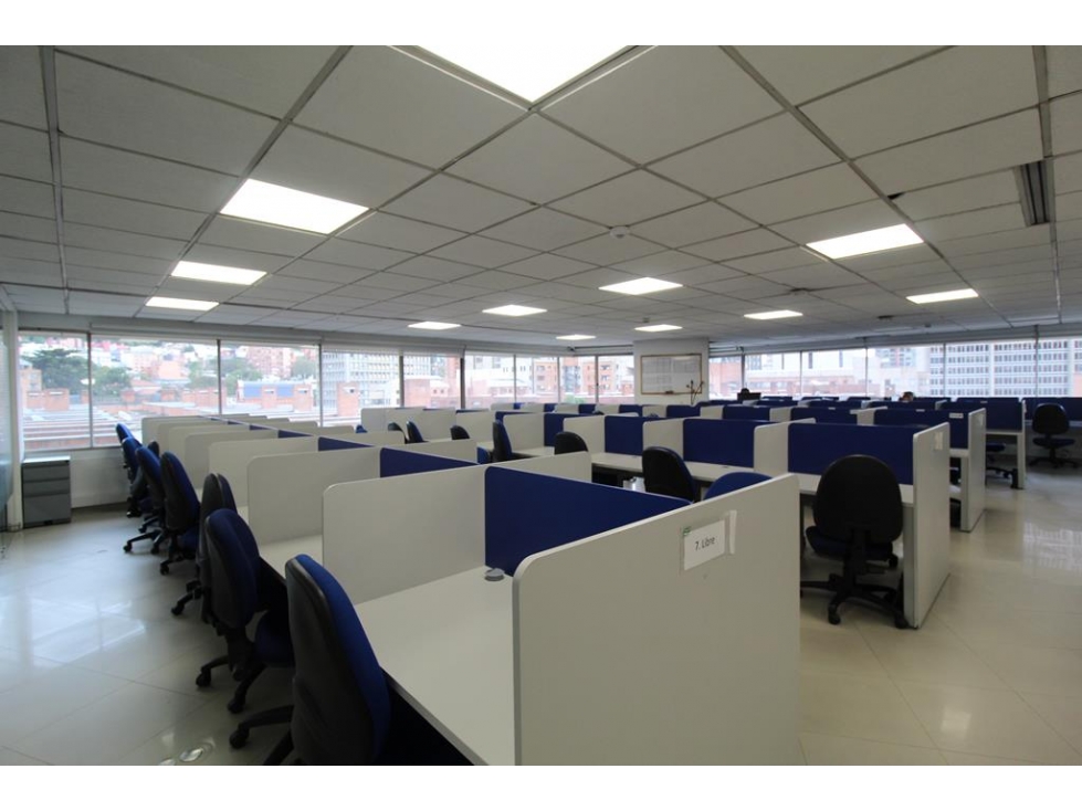 Oficinas Centro Internacional: 649m2