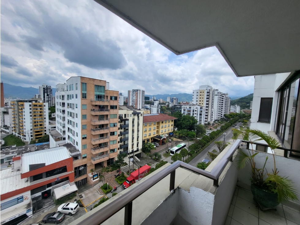 Se Vende Y O Aquila Penthouse En Pinares Pereira