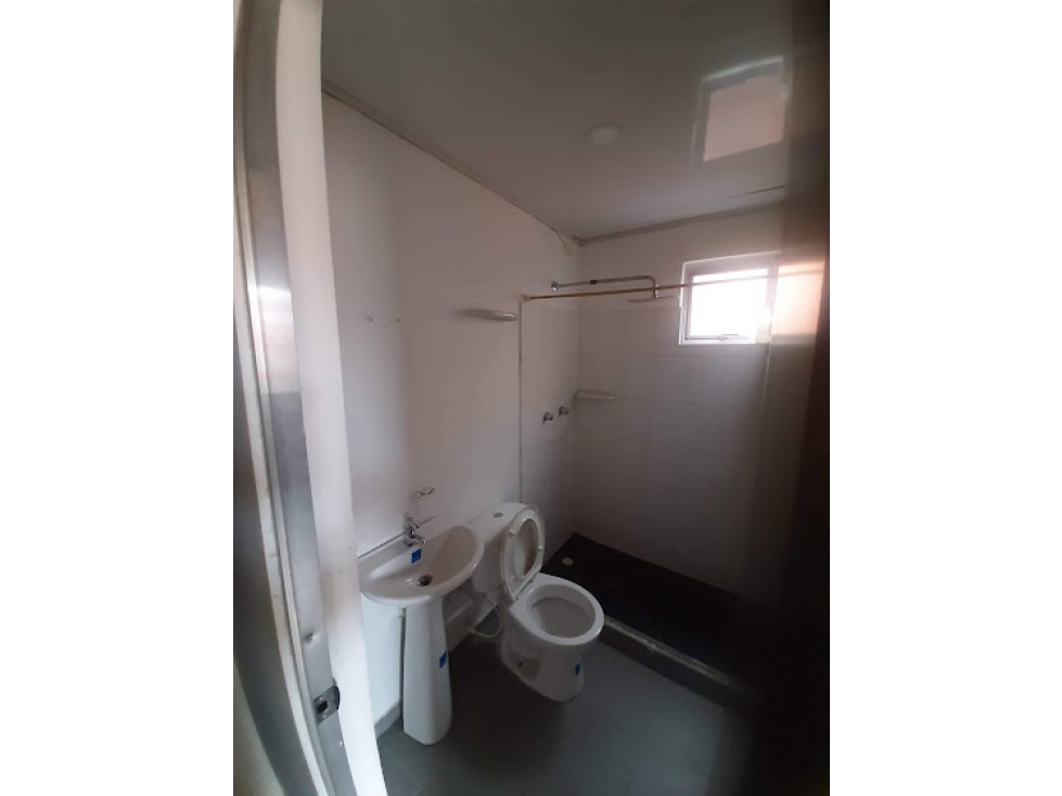 VENTA APARTAMENTO 3 HAB, 2 BAÑOS 5° PISO DE 62 M2