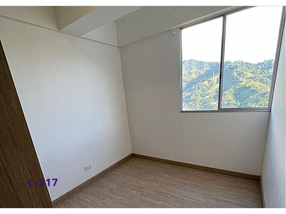 VENDE APARTAMENTO SABANETA -AVES MARÍAS C-317