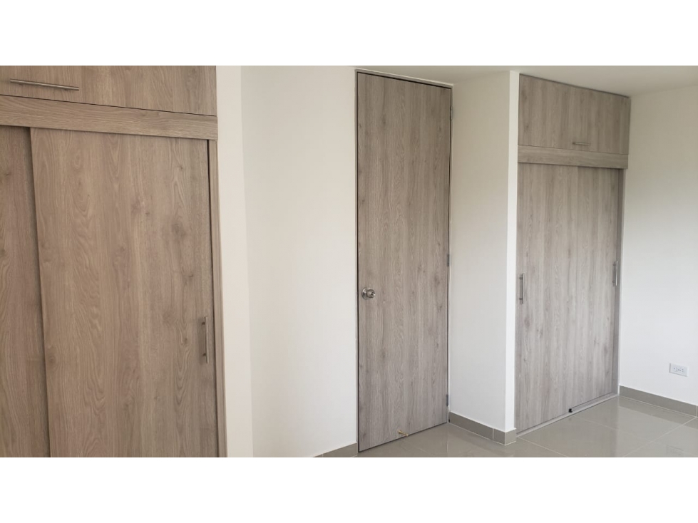 VENDO APARTAMENTO EN SABANETA - LA DOCTORA