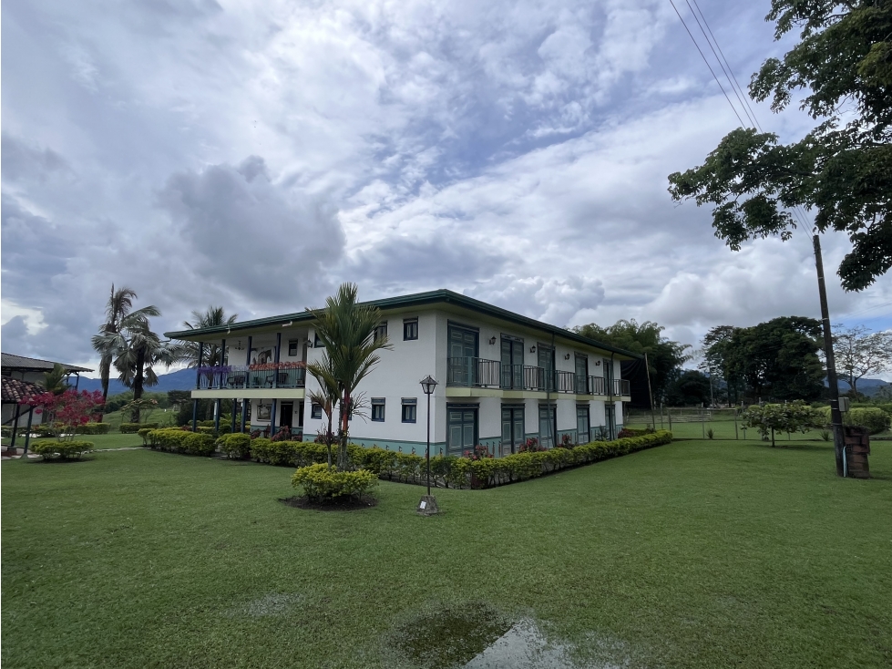 VENTA DE FINCA HOTEL EN QUIMBAYA, QUINDIO, COLOMBIA