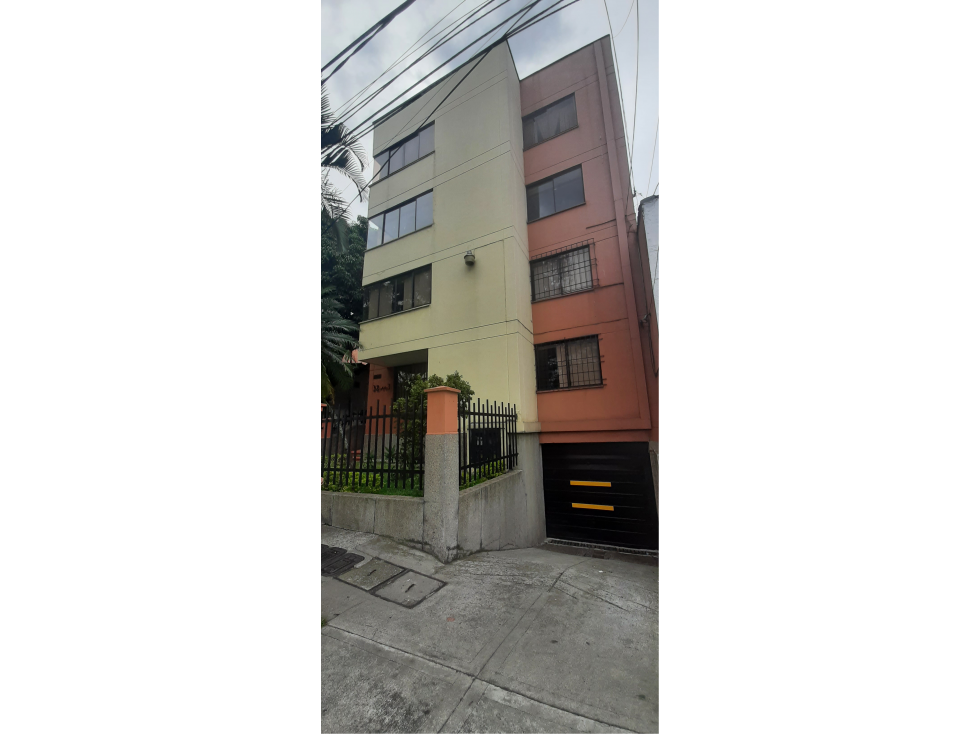 Vendo apto en Belén Alameda, Medellín. 157 M2