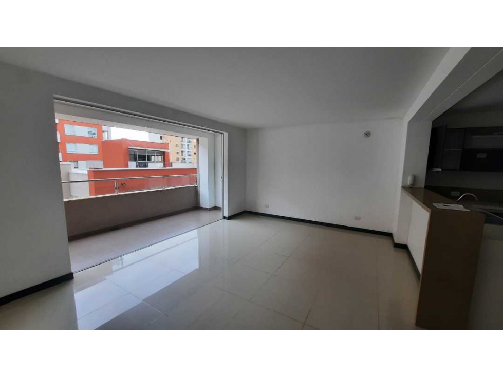 Alquilo apartamento en el sur de cali barrio ciudad bochalema 90M²