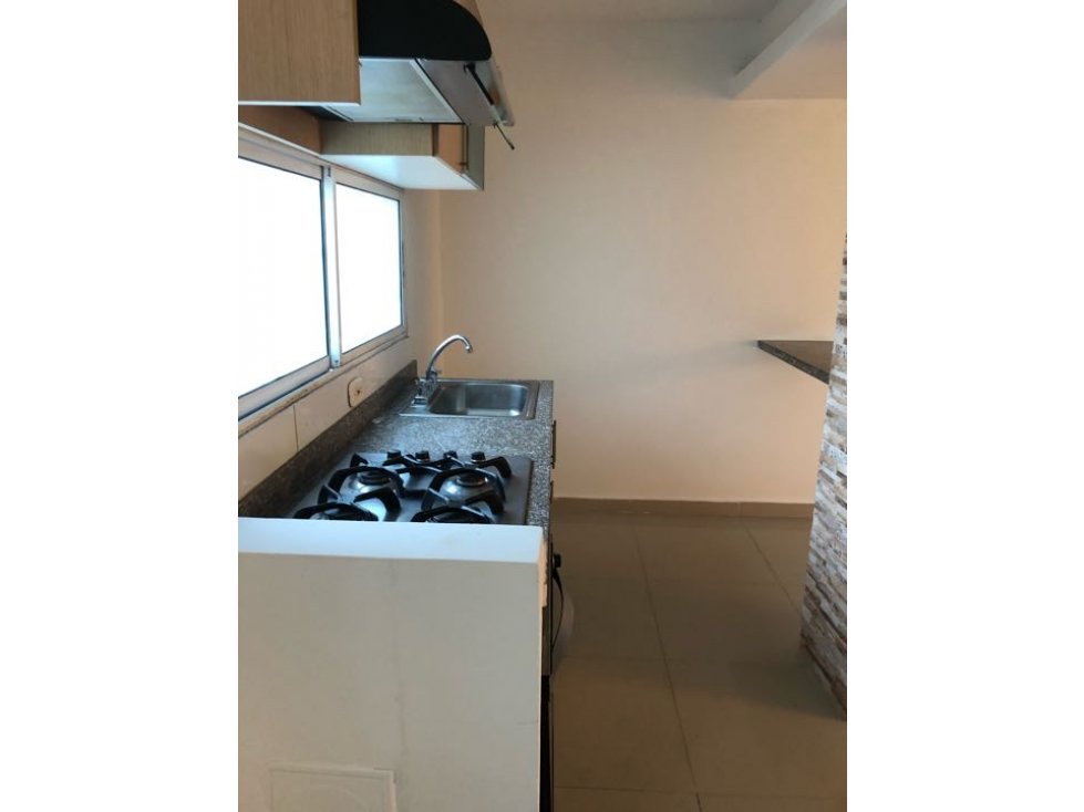 APARTAESTUDIO EN VENTA EL POBLADO/ AUTÓNOMA