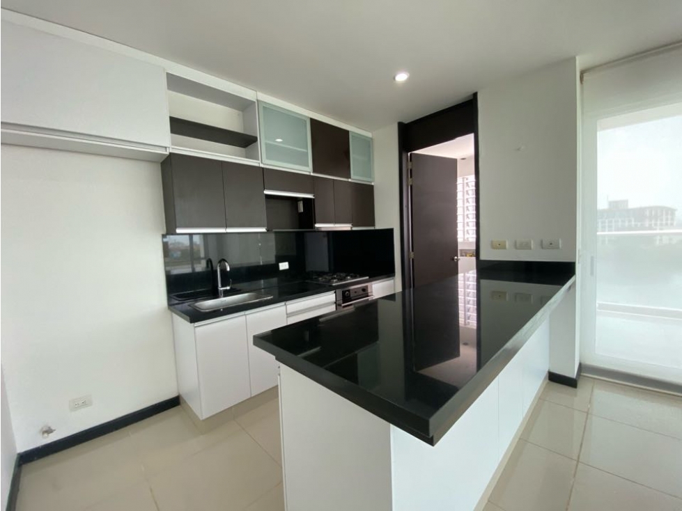 Apartameno Residencial en el Cabrero! 2 habitaciones y estudio!