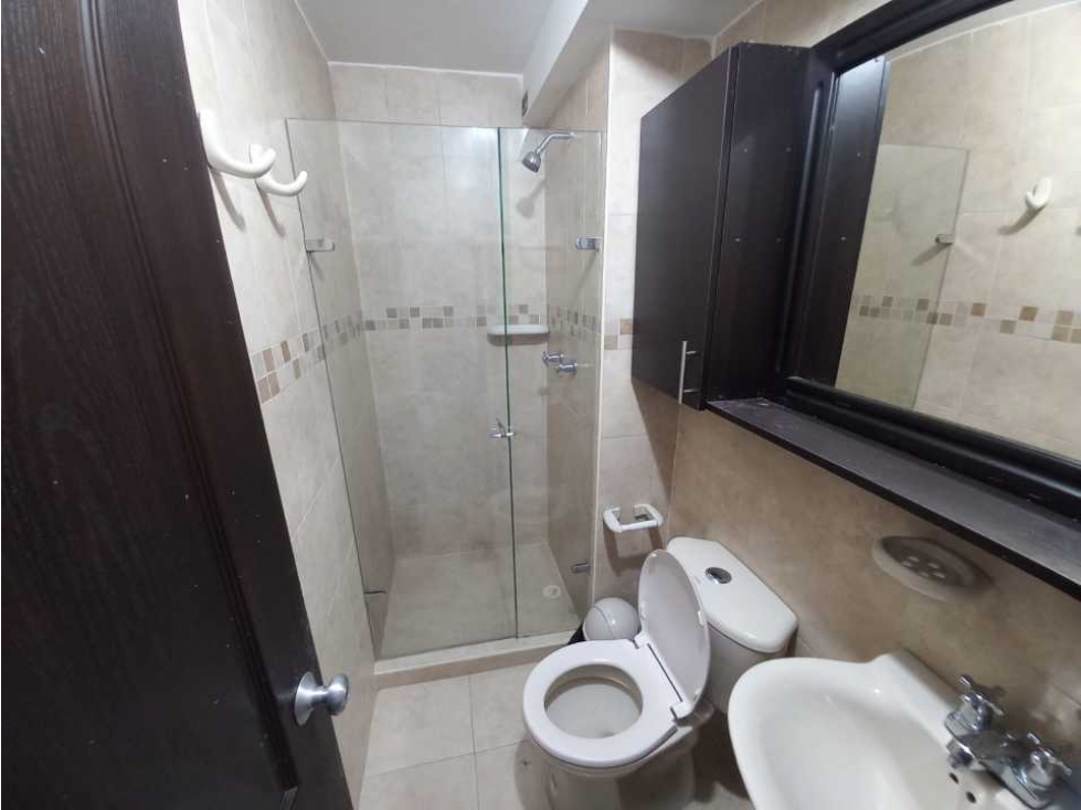 Apartamento 2 alcobas Conjunto Cerrado La Primavera Manizales