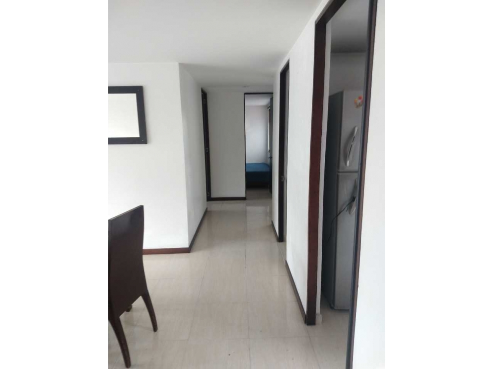 Apartamento amoblado en conquistadores