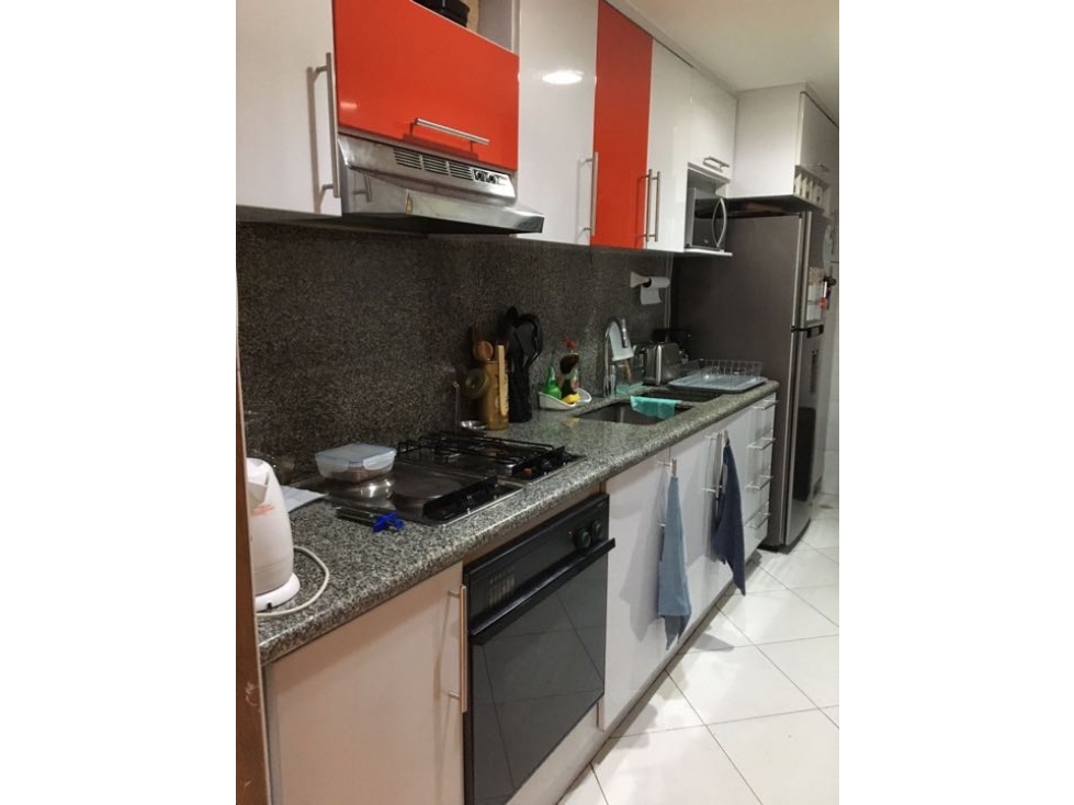 Apartamento de 90m2 para arriendo en la circunvalar con 72