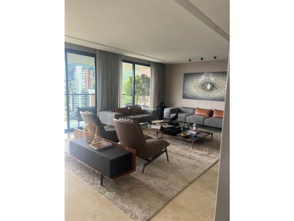 Apartamento de lujo Poblado, Medellin