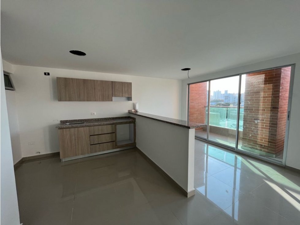 Apartamento dúplex en venta, sector Riomar.-Para estrenar.