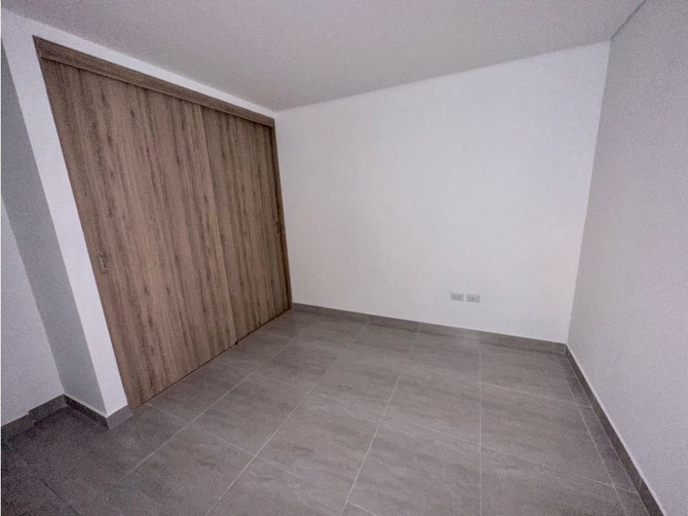 Apartamento en alquiler o venta, sector Andalucia