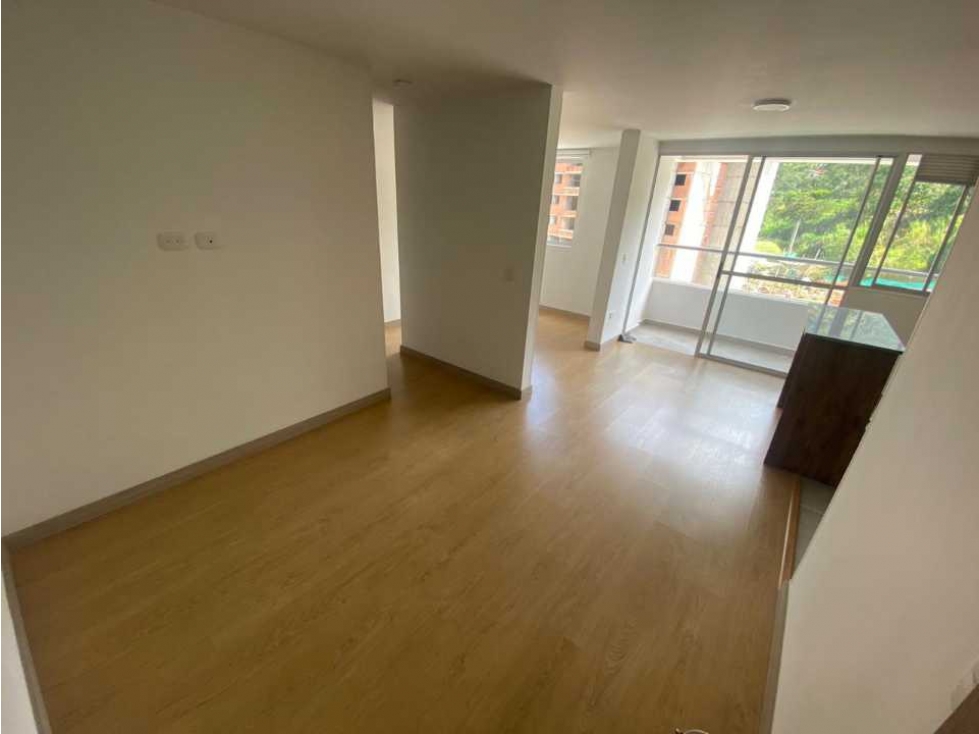 Apartamento en arriendo en envigado parte alta la mina