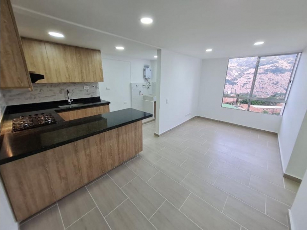 APARTAMENTO EN BELLO , AMAZONIA CON PARQUEADERO