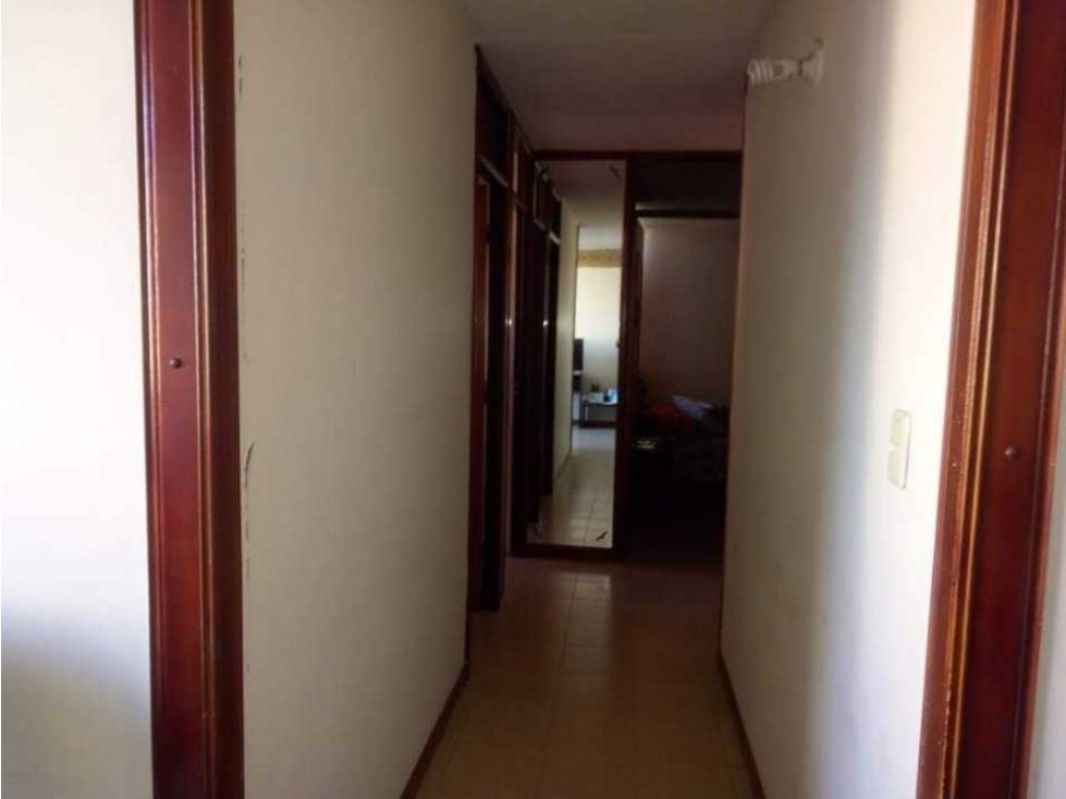 Apartamento en brisas de los Álamos