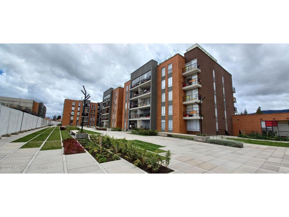 Apartamento en  Calahorra(Cajica) RAH CO: 24-882