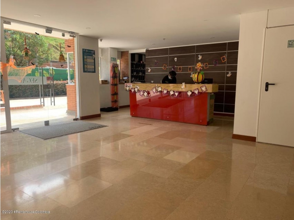 Apartamento en  Chapinero Alto RAH CO: 24-440