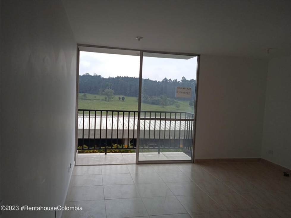 Apartamento en  Cimarrones RAH CO: 24-181