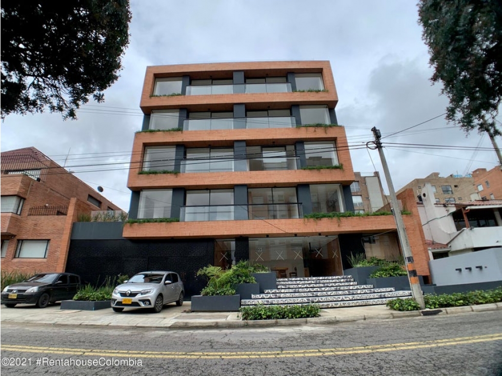 Apartamento en  El Contador(Bogota) RAH CO: 24-221