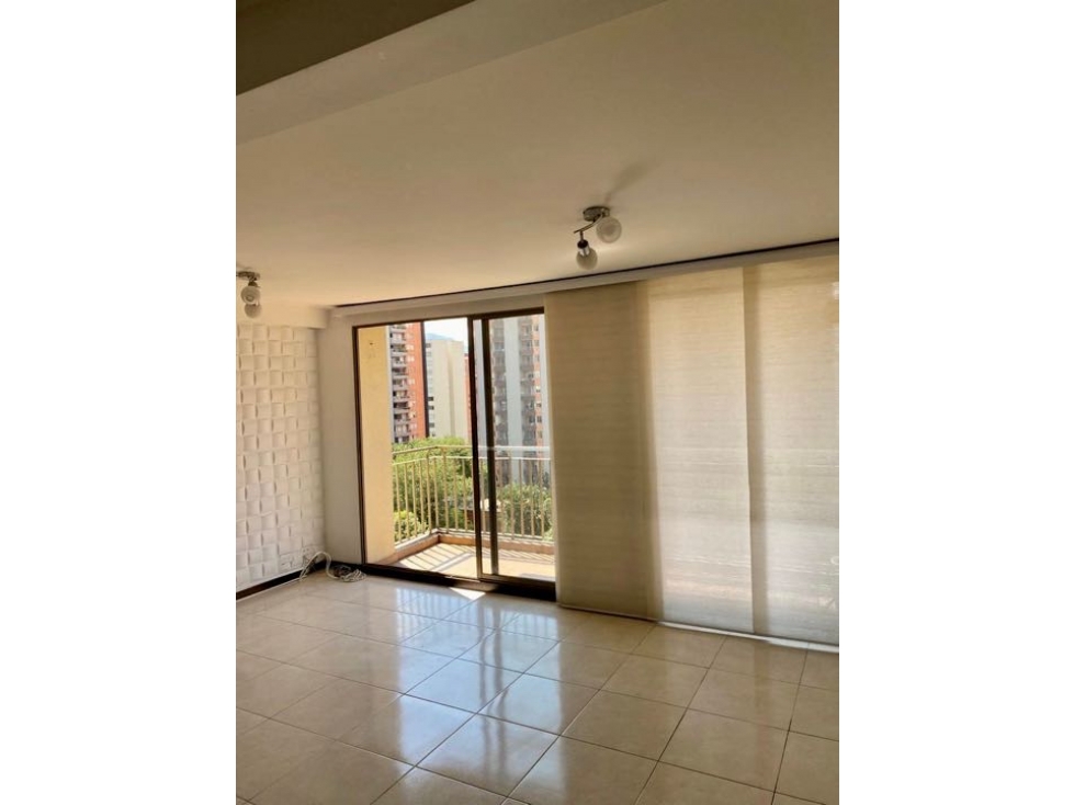 Apartamento en la Loma de los bernal