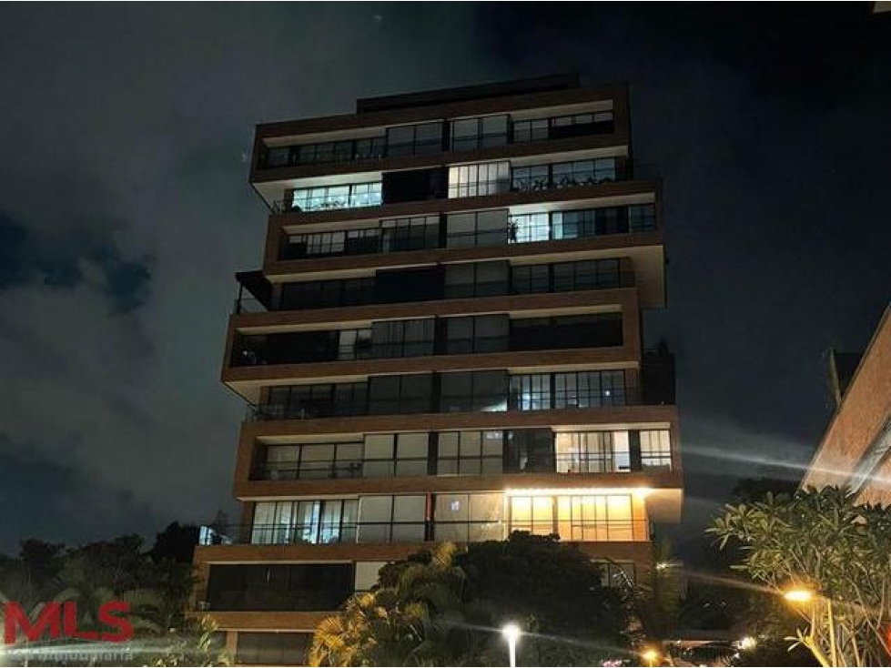 APARTAMENTO EN LOMA DE LAS BRUJAS / ENVIGADO(MLS#238921)